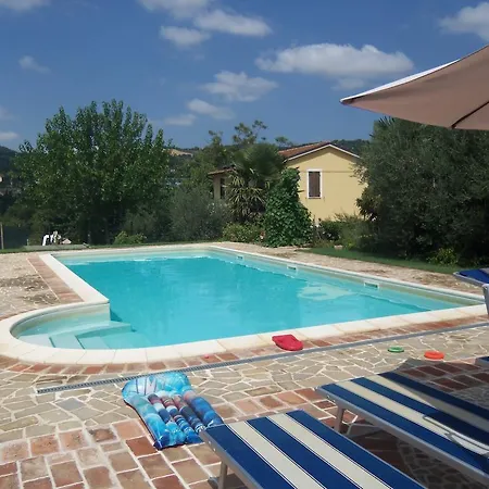Agroturismo Agriturismo Il Melograno *