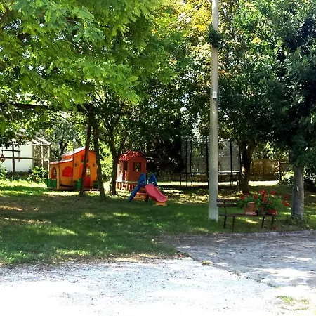 Agriturismo Il Melograno Agroturismo *
